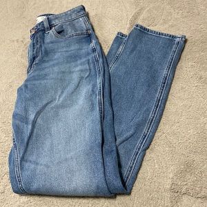 Curvy mom jeans
